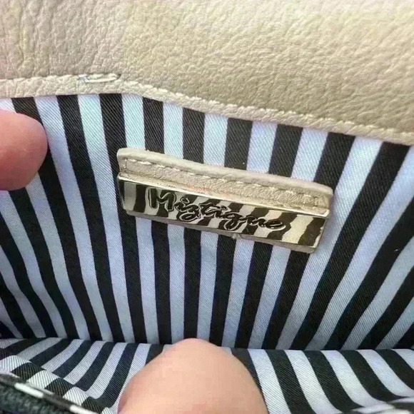 Mystique Women’s Floral Cut Out Tan Gold Chain Luxury Purse Wedding Guest Bag - Picture 14 of 15